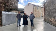 Xaime Trillo, edil del BNG; Cristina Garca, diputada, y Ral Gonzlez, alcalde.