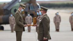 Felipe VI durante el recibimiento a los �ltimos soldados procedentes de Afganist�n, el pasado mes de mayo, en Torrej�n de Ardoz