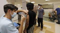 Vacunas contra la covid en el Hospital P�blico da Mari�a