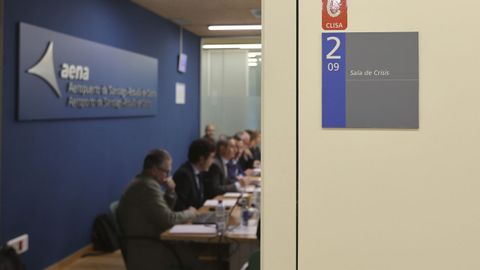 El encuentro se celebr� en la sala de crisis del aeropuerto de Lavacolla.