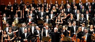 La Real Filharmon�a y la Capela Compostelana encandilaron a los asistentes al concierto.