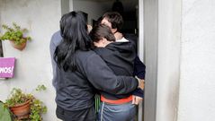 Numerosos vecinos apoyan a la familia de Ar�ns 