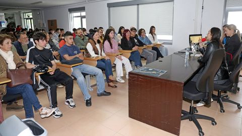 ENTREGA BOLSA BECAS JUAN LAMPON EN EL IES DE POBRA 2026