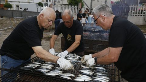 Sardinas y churrasco en Burela