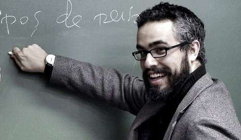 Sierra apuesta por una exposicin amena y sin tecnicismos. 