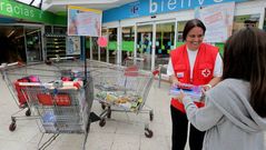 Los voluntarios en el centro de Alfonso Molina