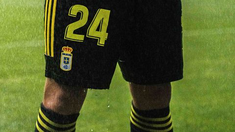 Pantal�n y medias de la tercera equipaci�n 22/23