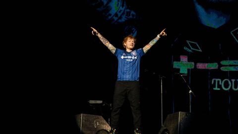 El equipo de Ed Sheeran no permiti que los fotgrafos locales le tomasen imgenes. Las del concierto son de un fotgrafo del equipo