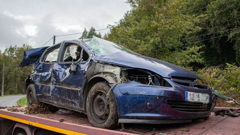 La grúa se llevó el coche poco después del siniestro