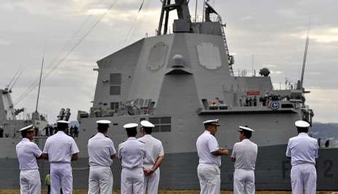 La F-102 zarp� de Ferrol el pasado d�a 28 para integrarse en una flota de la OTAN. 