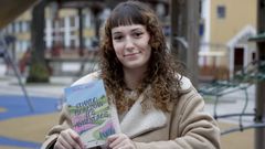 Almudena, conocida como Zara Mist, con su nueva novela 