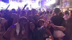 Mara Gonzlez, a la derecha, junto a su grupo de amigos.