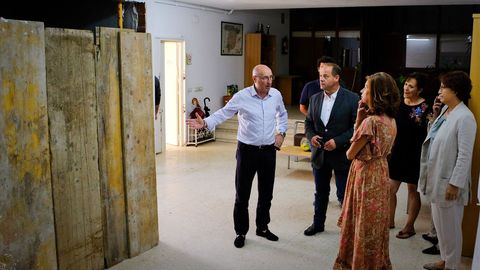 Imagen de archivo de la supervisi�n de unas obras ejecutadas en el CEIP de Maceda el a�o pasado