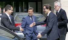 De derecha a izquierda, Miguel ngel Cadenas, Menndez, Serrano y otro jurista en Vigo. 