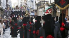 La procesi�n del Santo Entierro de Ferrol, que este a�o contar� con un tramo silencioso, en una imagen de archivo.
