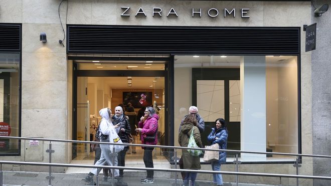 La tienda que ahora ocupa Zara Home en Rep�blica do Salvador se convertir� en la m�s antigua del grupo Inditex al cerrar la de la coru�esa calle de Juan Fl�rez