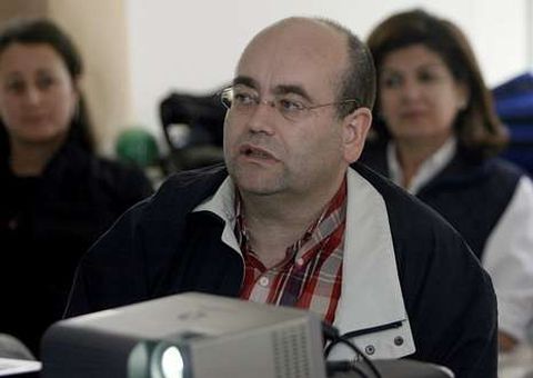 M�ndez aposta por extender o plan a todo o rural.