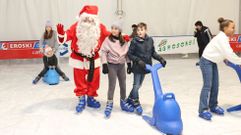 Una imagen tomada en la pista de hielo de Vimianzo el pasado 2024