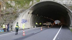 Tnel de Alongos en la A-52.