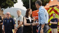 D�az Ayuso y Pedro S�nchez se saludan