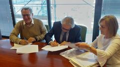 El alcalde, Alfredo Garc�a, y el subdelegado del Gobierno, Emilio Gonz�lez, firmaron el convenio de renovaci�n del programa Viogen
