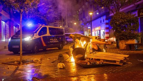 Estado en que ha quedado el centro de Logro�o tras los disturbios