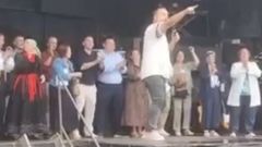 As� termin� su preg�n Emilio Guill�n en las Festas do Cruceiro da Coru�a, en Santiago