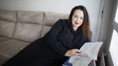 Mar�a Jos� Novoa, trabajadora social, coach y con cuatro m�ster, no oculta la ilusi�n que representa para la entidad el llevar el cuento �A s�per-acci�n de Mauricio� a colegios�.