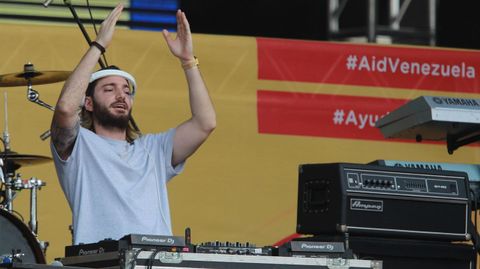El Dj sueco Alesso durante su actuaci�n en el concierto en el puente fronterizo de Tienditas, en C�cuta (Colombia)