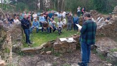 Un momento del acto conmemorativo celebrado en el lugar de Repil, en Monforte