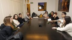 Los m�dicos de familia precarios realizaron ayer asambleas en las sedes de los colegios de Santiago, Pontevedra, Ourense y Lugo