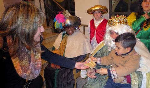 Los tres Magos, a su entrada en el auditorio de Chantada