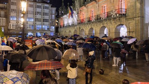 Este viernes se encendieron las luces navideas de toda la ciudad