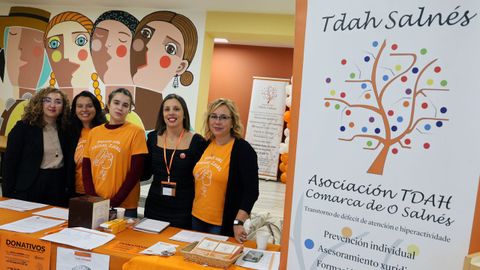 Integrantes de la asociaci&oacute;n en Cambados