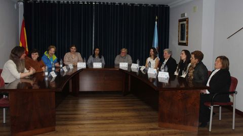 Voluntarias procedentes de distintos pa�ses de Europa participaron en una charla