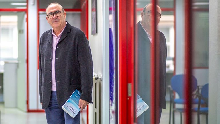 Jos� Bravo, en las instalaciones de la delegaci�n de La Voz de Galicia en Pontevedra