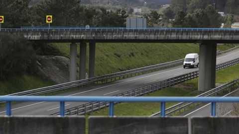 Vista de un tramo de la A-6 a su paso por Culleredo, donde ocurrieron los hechos.