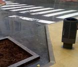 El paso de cebra, despintado