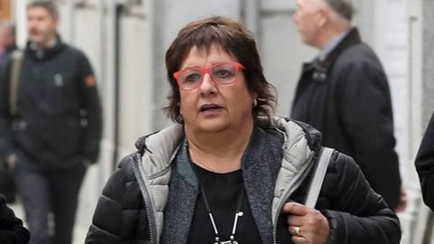 6. DOLORS BASSA. Exconsellera de Trabajo: 16 a�os de prisi�n por rebeli�n y malversaci�n y otros 16 a�os de inhabilitaci�n absoluta. La Abogac�a del Estado solicita 11 a�os y medio de prisi�n por sedici�n y malversaci�n.