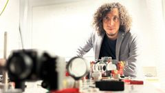 El f�sico mexicano Carlos Cabrera, experto mundial en simulaci�n cu�ntica que ha sido fichado para trabajar en el Instituto Galego de F�sica de Altas Enerx�as