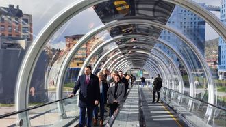 Inaugurado el intercambiador del HUCA y los tapices rodantes que facilitar�n la movilidad hasta Consultas Externas
