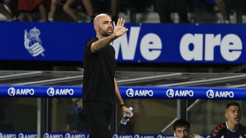 Gir�ldez, durante el partido del Celta en Anoeta ante la Real Sociedad.