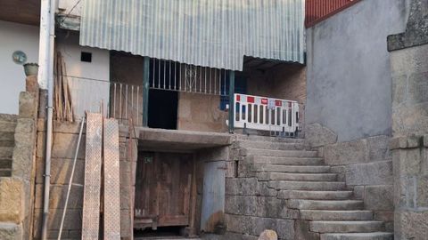 Rehabilitaci�n de la casa en la que vivi� Ben Cho Shey cuando era maestro en Santa Marta de Moreiras (O Pereiro de Aguiar).