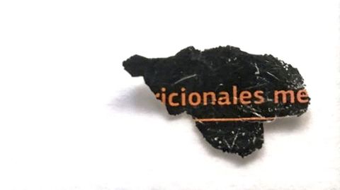 El pedazo de pl�stico del reto viral de la Coordinadora para o Estudo dos Mam�feros Mari�os, CEMMA