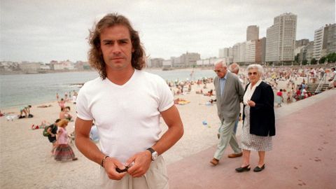 Durante una visita en el 99, cuando era jugador del Zaragoza.