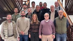 Miembros de los sindicatos y de representantes de la Diputacin que integra, con la Xunta, el Consorcio Provincial contra Incendios de Ourense.