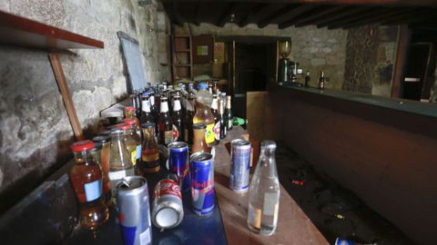 Los vándalos destrozaron completamente el local