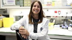 Una sonriente Sandra Viz Lasheras, en uno de los laboratorios del IDIS