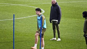 Hugo Burcio, con Claudio Gir�ldez, en un entrenamiento del primer equipo del Celta.