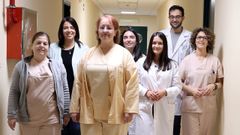 María Calo, Carolina Sanlés, Raquel Teira, Eva Fraga, Alejandra García, Víctor Giménez y Eva Cameán conforman la plantilla del servicio de farmacia del Barbanza